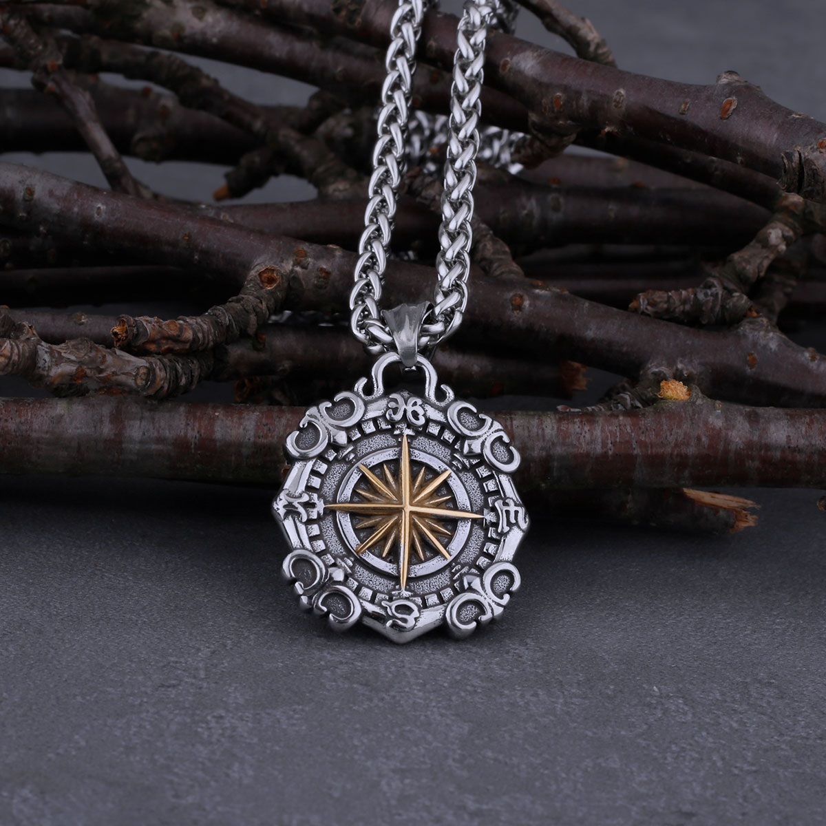 316L Kalung Kompas Bintang Lau - Vintage Fashion Boutique ulasan dan harga