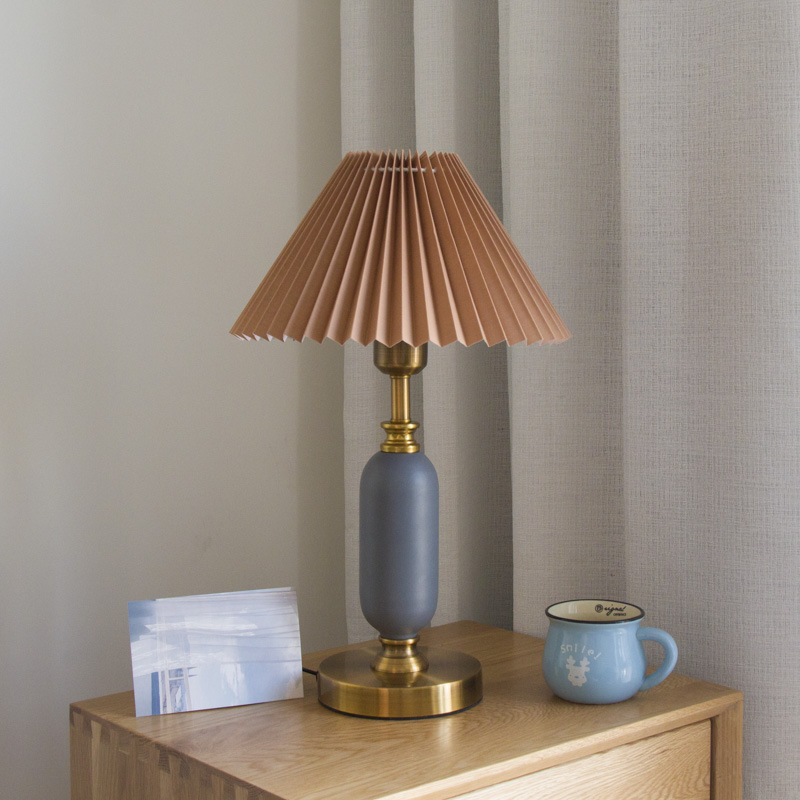 Lampu Meja Kamar Tidur Mode Ru - Vintage Fashion Eu ulasan dan harga